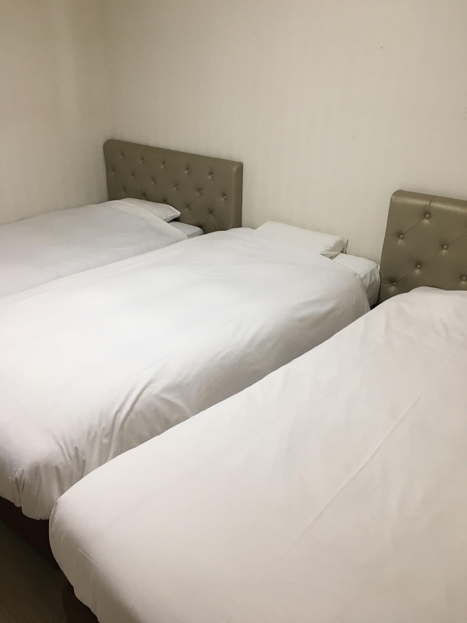 Hotel Empire In Shinjuku Tokyo Exterior photo