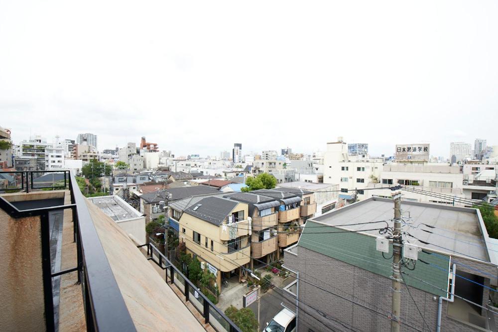 Hotel Empire In Shinjuku Tokyo Exterior photo